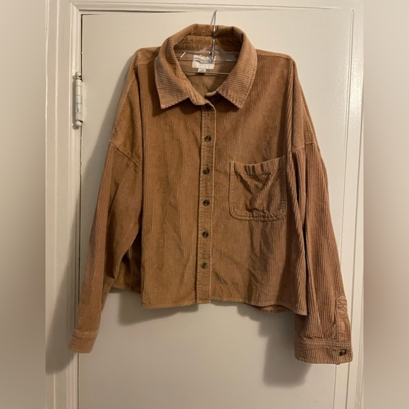 American Eagle Corduroy Cropped Button Up Shirt Tan Size Large - Picture 6 of 10